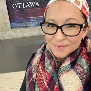 Meet your Posher, Kim